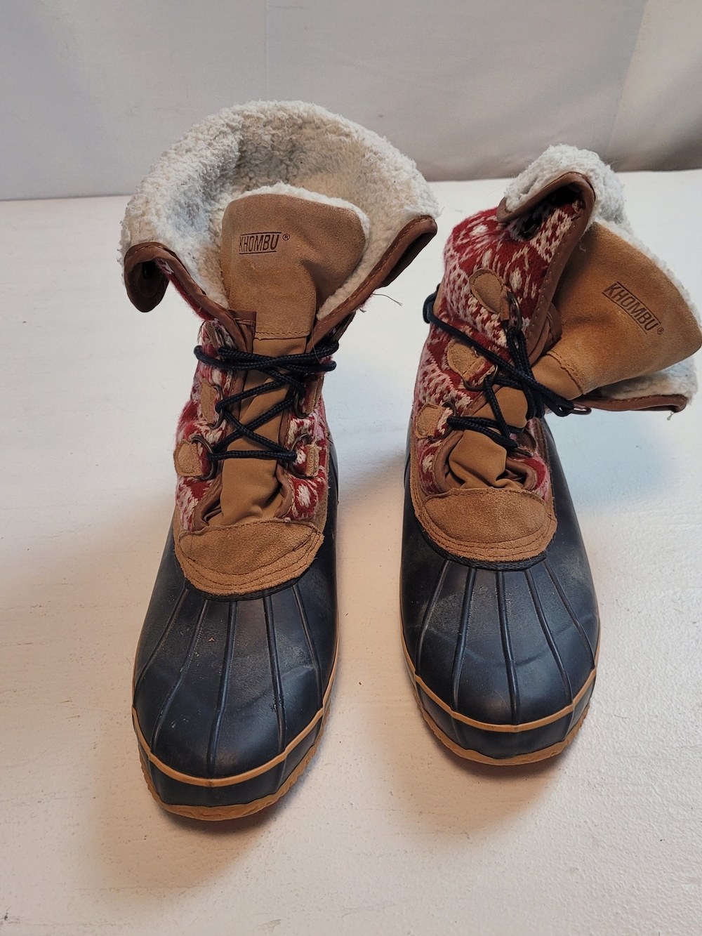 Khombu Red Patterned Lace-Up Waterproof Winter Boots with Tan Accents